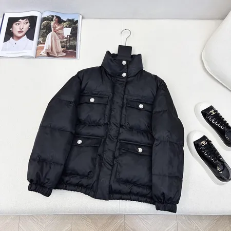 セリーヌ Celine ダウンジャケット