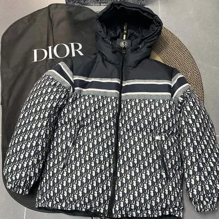 ディオール dior ダウンジャケット