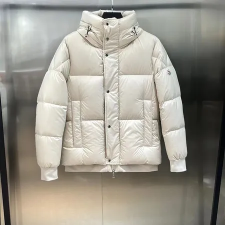 モンクレール Moncler Couyere ダウンジャケット