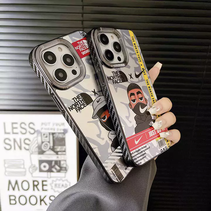 新登場 ナイキ アイフォーン 15 カバー