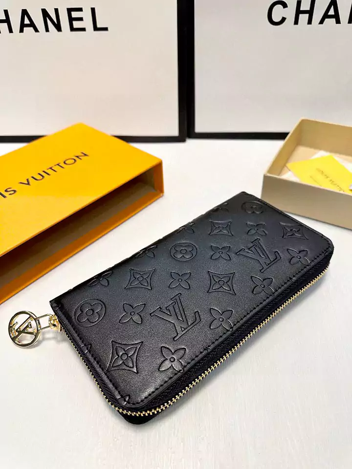 ルイヴィトン 長財布 エピ