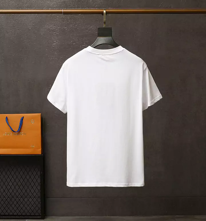 バレンシアガ 半袖Tシャツ