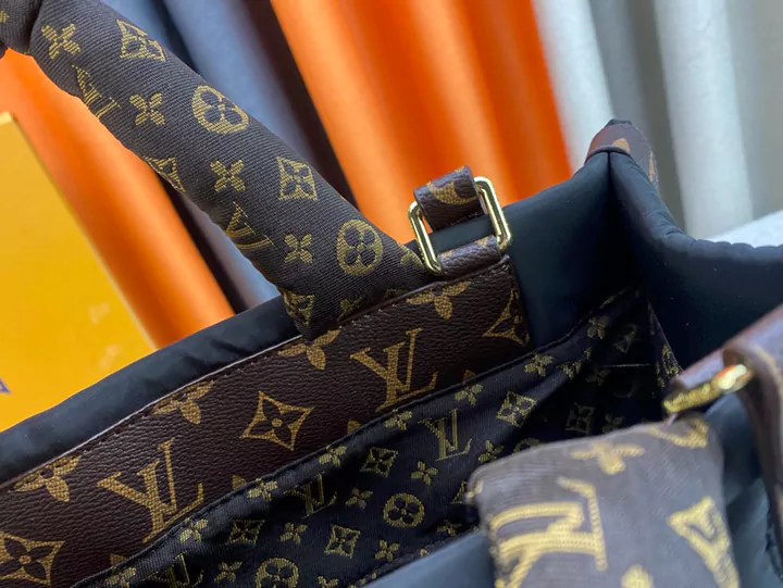 LV  GMトートバッグ ブラック