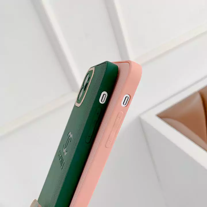 シャネル iphone 16/15/14/13 ケース