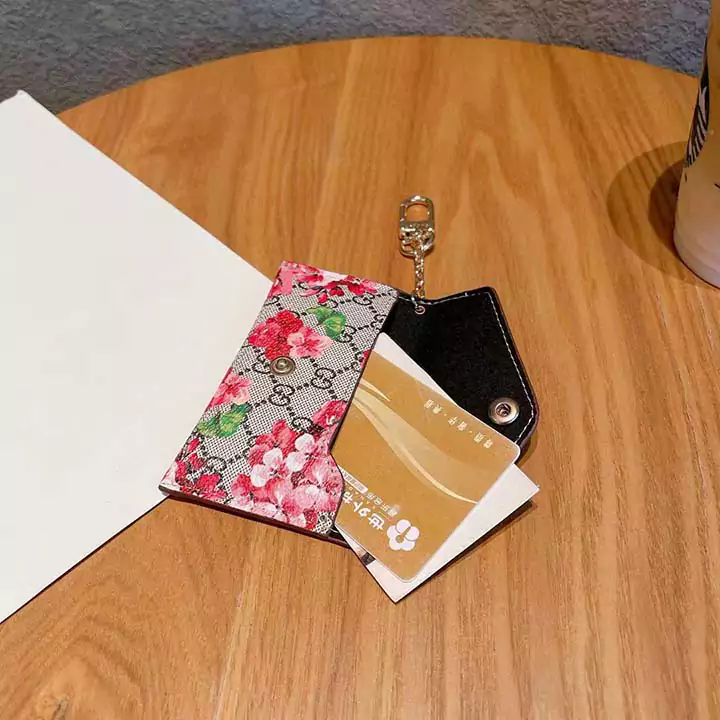 ハイブランド コイン入れ おすすめ グッチ 人造革 友達へのプレゼント 金具 ミニ財布 ボタン式 鍵収納 ビジネス風 ロゴ付き 横開き カード収納 送料無料 小さめ 蜂 小銭入れ GG 流行り