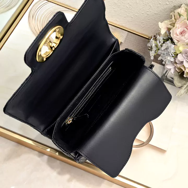 Dior ショルダーバッグ レデイース