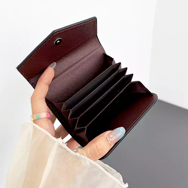 財布付き ロゴ付きBurberry