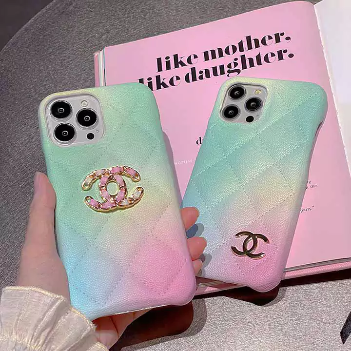 シャネル iphone 16/16pro ケース Chaneliphone 15/15pro/15plus ケース