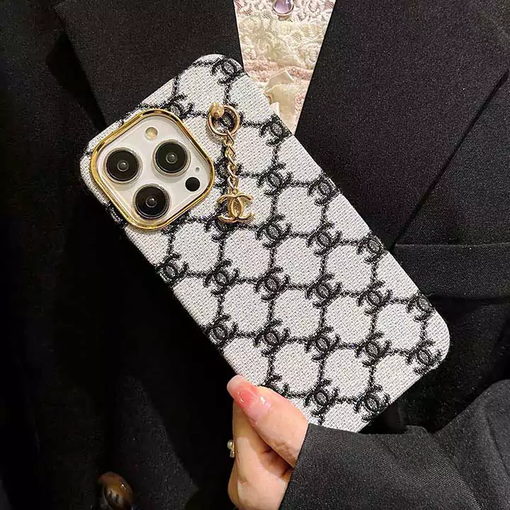 chanel iphone15ケースメッキレンズ