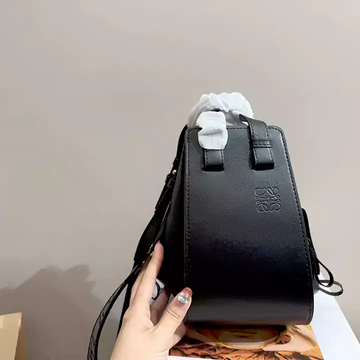 ロエベ ハンモックバッグ
