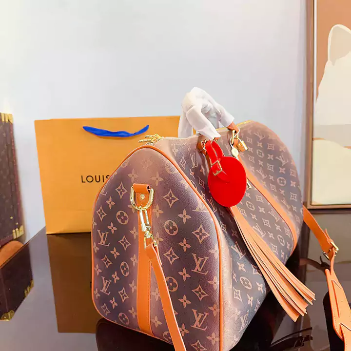 LOUIS VUITTON ロフーラ バッグ 大人気