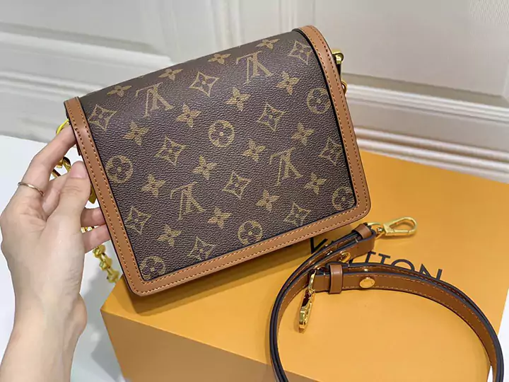 LV ポルトフォイユドーフィーヌコピー