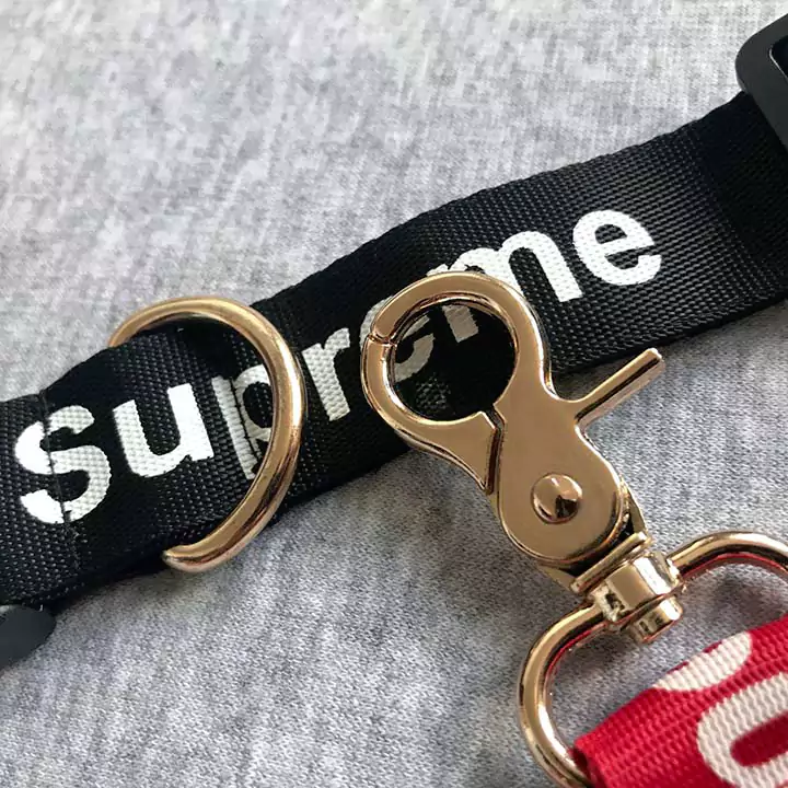 シュプリーム犬用リード ハーネス セット 黒 赤 大人気 SUPREME ペット用品 犬の首輪 牽引縄 中小型犬 散歩 お出かけ 犬ハーネスかわいい おしゃれ