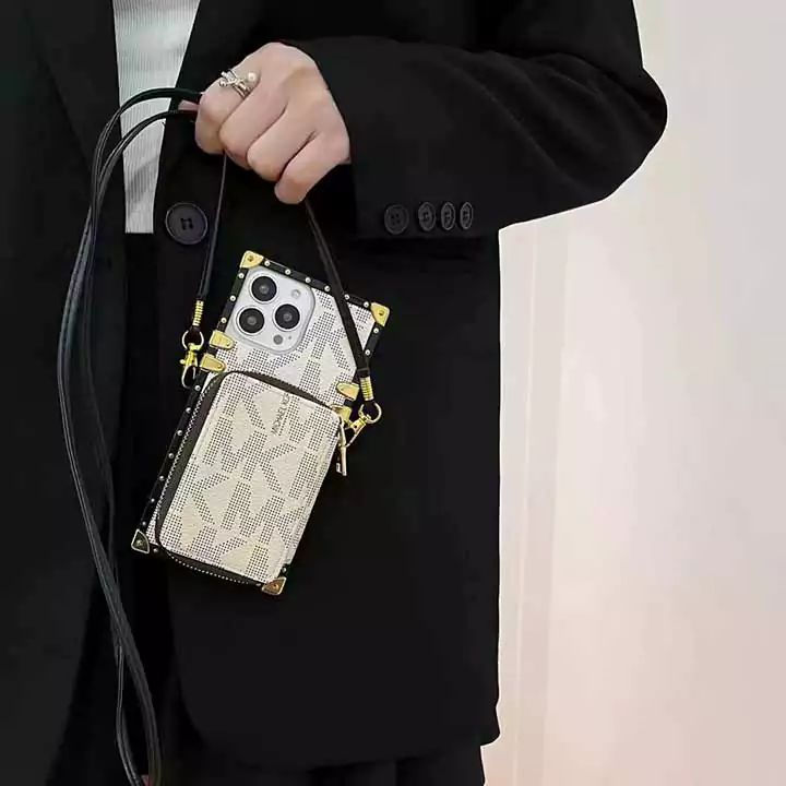 ブランド マイケルコース iphone 16 スマホケース アイフォン 15 plus 携帯 ケース チェーン 付き 肩掛け カード 収納 メタル 本革 おしゃれ 新作 mk 風 耐衝撃 激安 