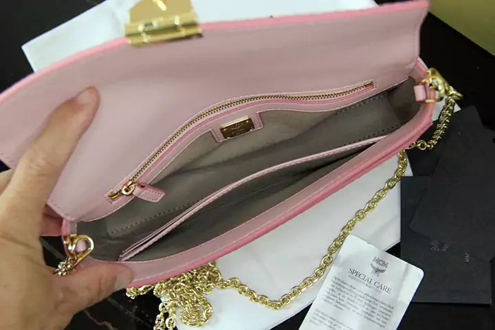 mcm ショルダーバッグ 人気