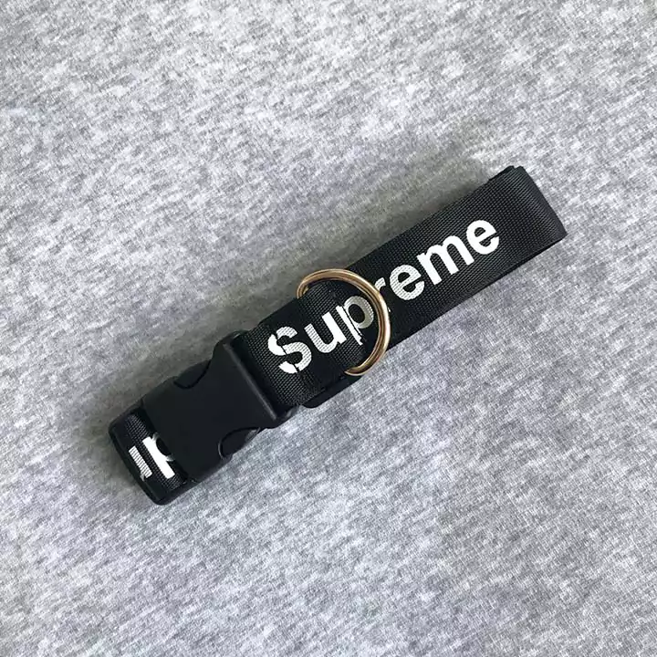 シュプリーム犬用リード ハーネス セット 黒 赤 大人気 SUPREME ペット用品 犬の首輪 牽引縄 中小型犬 散歩 お出かけ 犬ハーネスかわいい おしゃれ