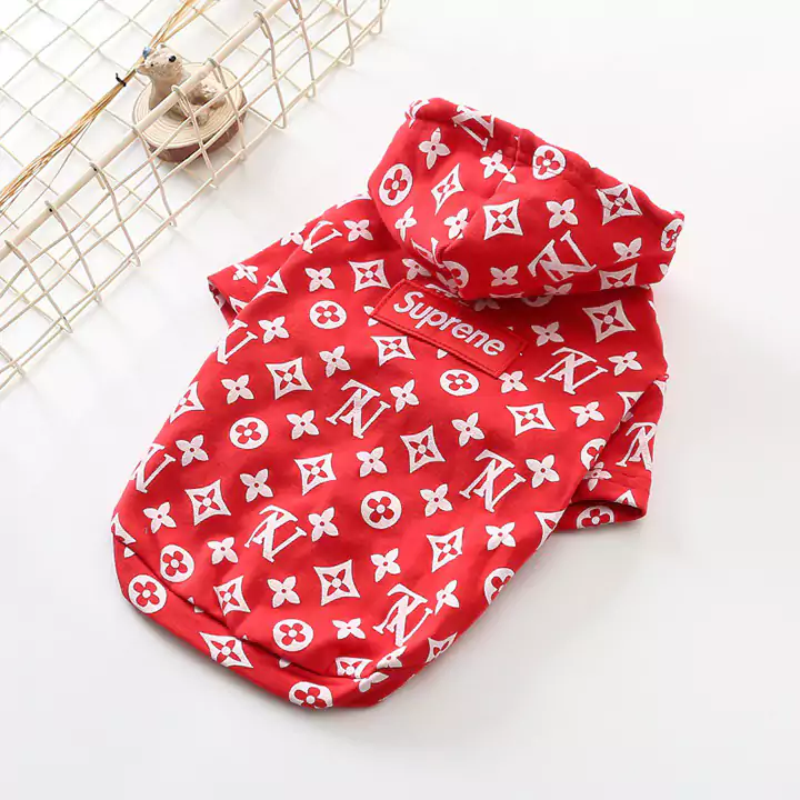 シュプリーム ルイヴィトンコラボ 犬の服 パーカー SUPREME LV タンクトップ 洋服 袖無し 小型犬 中型犬 ブランド 英字柄 犬の服 パロディ