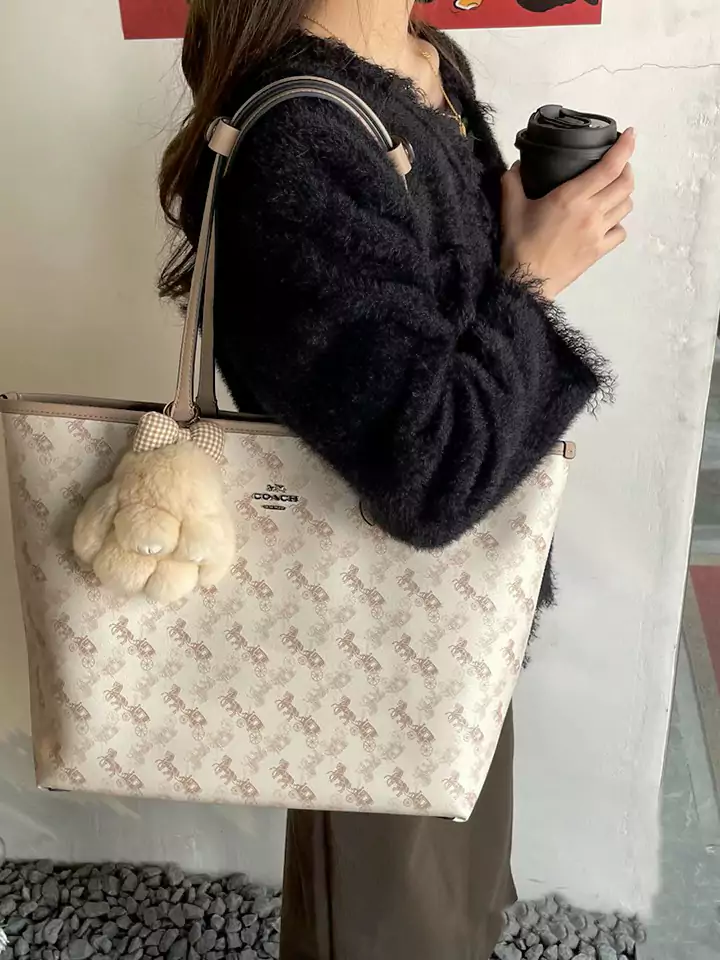 コーチ Coach バッグコーチ トートバッグ レディース