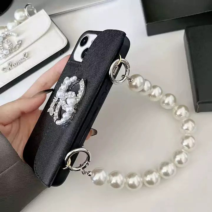 シャネル iphone ケース 16 15 chanel 携帯 ケース ブランド チェーン 付き 可愛い 流行り 女性 20 代 30 代 新しい 人気 ファッション 耐衝撃 