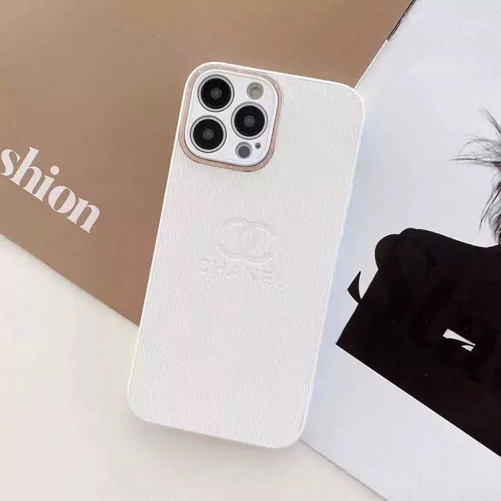 ブランド シャネル iphone 16 15 ケース ハイブランド chanel 携帯 ケース 16 pro 16 pro max 革 薄型 ピンク ホワイト カップル ブラック 新作 安い 販売 