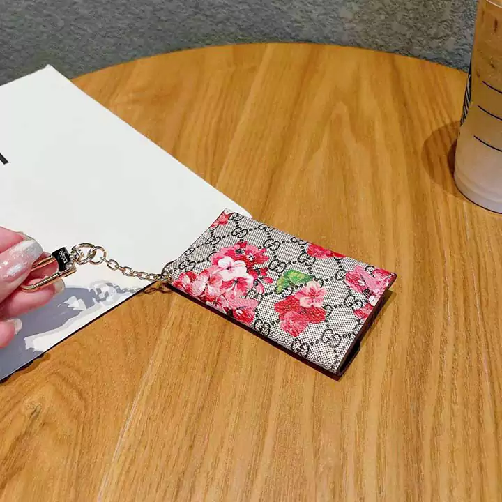 ハイブランド コイン入れ おすすめ グッチ 人造革 友達へのプレゼント 金具 ミニ財布 ボタン式 鍵収納 ビジネス風 ロゴ付き 横開き カード収納 送料無料 小さめ 蜂 小銭入れ GG 流行り