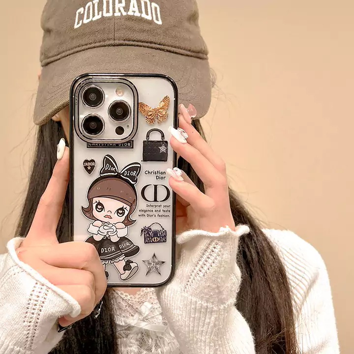 シャネルiphone15 plusケース面白い