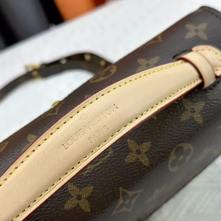 vuitton風 ポシェット･メティス