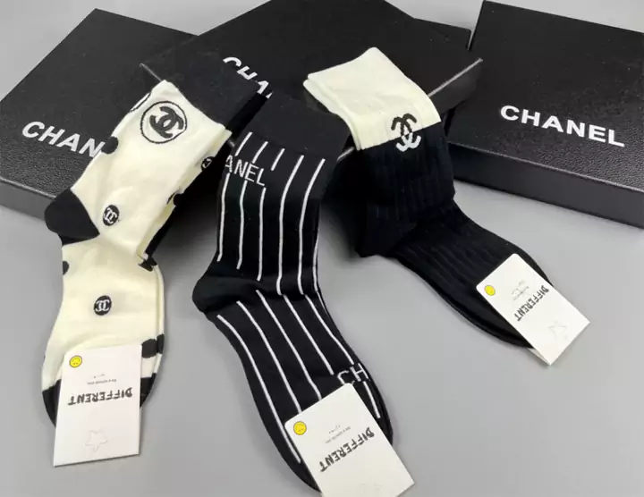 新登場[お祝い][お祝い] CHANEL（シャネル）2021年ショップとオフィシャルウェブサイトで販売中、高級仕立て純綿素材、快適な着心地と通気性に優れ、ファッショナブルなトレンド インフルエンサー大ヒット商品
