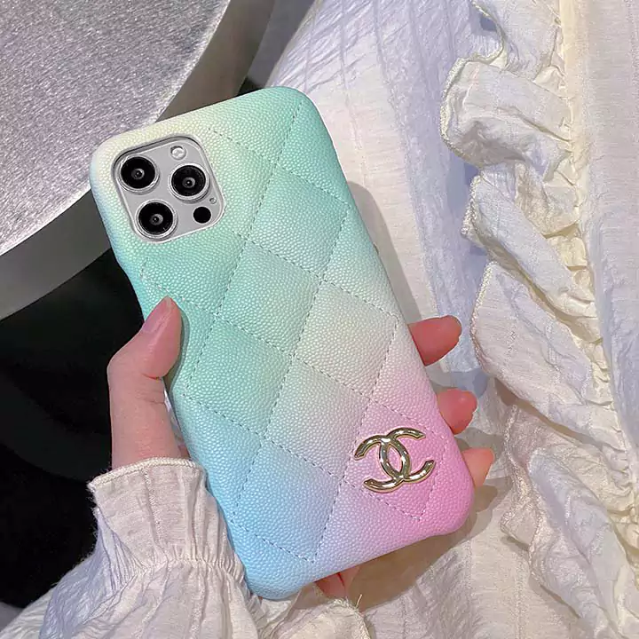 シャネル iphone 16/16pro ケース Chaneliphone 15/15pro/15plus ケース