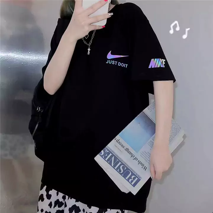 Nike シャツ半袖