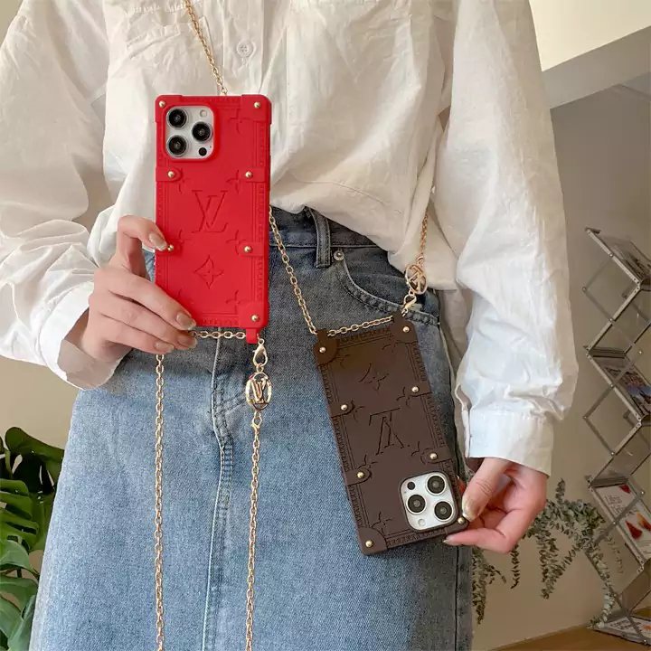 LV iphone15ケース斜めがけ