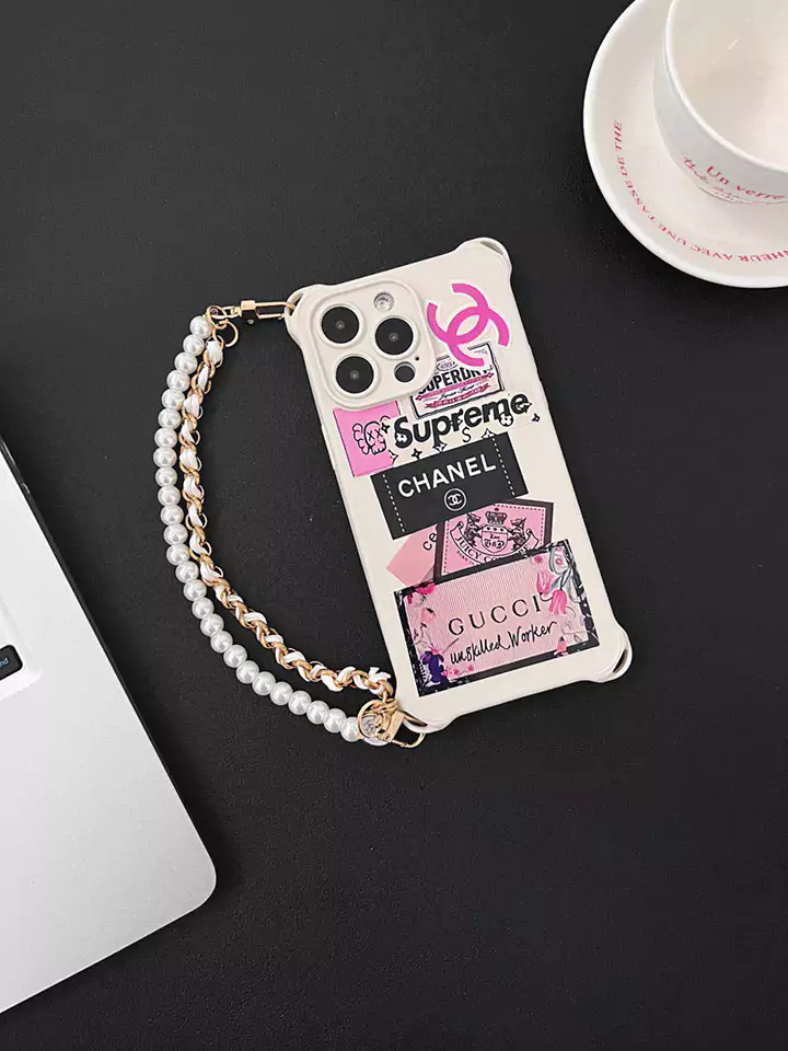 ブランド gucci chanel iphone 16 16 pro max 15 14 携帯 ケース シャネル ケース グッチ スマホケース シリコン 薄型 チェーン 付き 