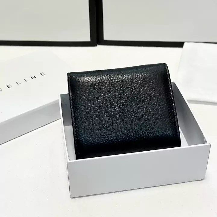 CELINE 三つ折り財布  激安 ブラック