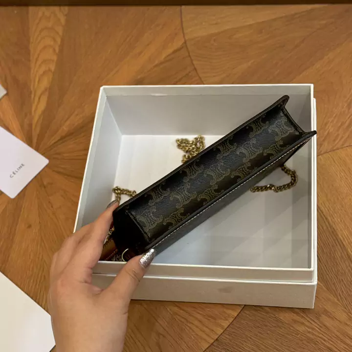 celine チェーンポシェット