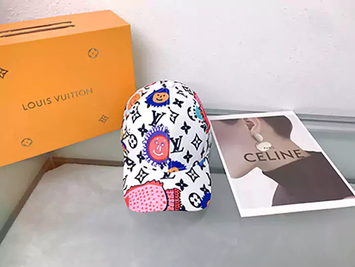 高級感 日常 シンプル風 ヴィトン 日よけ帽子 綺麗 大人気 アウトドア ベースボールキャップ 男女兼用 おしゃれ コットン ロゴ付き ハロウィン ハイブランド lv 売れ筋