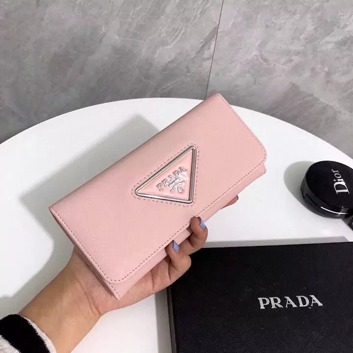 Prada長財布 ピンク