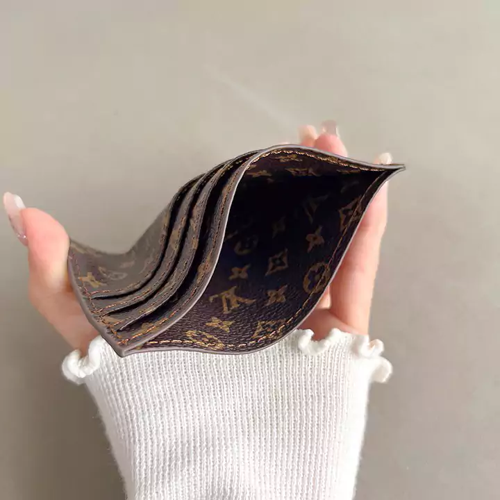 LV ポルトカードケース