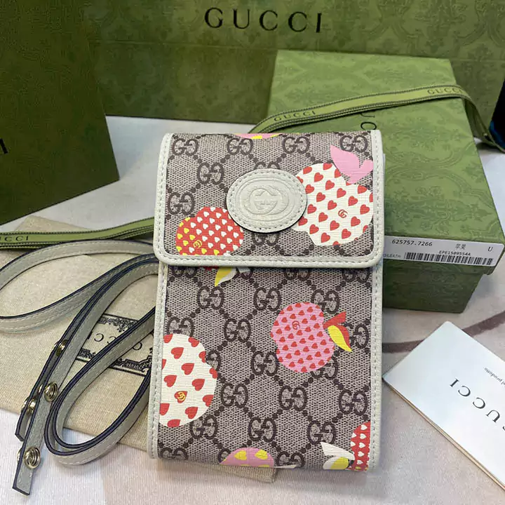 クロスボディGucci