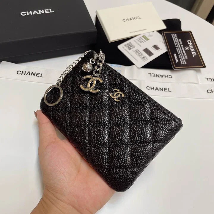 シャネル コインケース ポーチ キーリング付き キャビアスキンスモールCHANELココマーク ミニ財布 小銭入れ 高級感 ブラック おしゃれ プレゼント