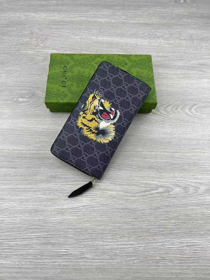 GUCCI グッチ ラウンドファスナー 長財布 GGスプリーム タイガー 虎 PVCレザー ブラック カーキベージュ 小銭入れ メンズ レディース ブランド長財布コピー 激安 日本通販店