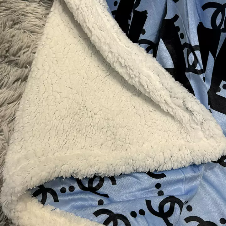 CHANEL ひざかけ毛布 子ども