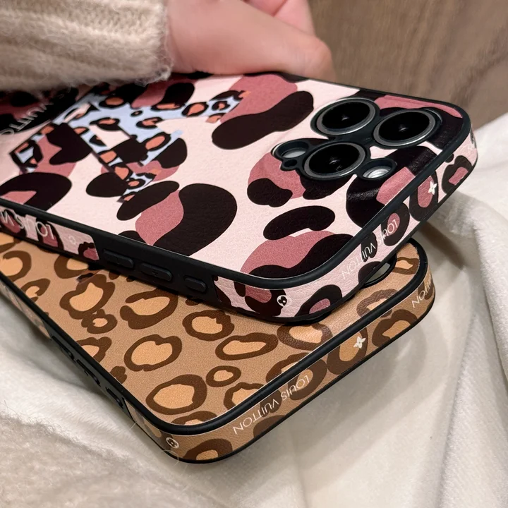 ルイヴィトンiphone16 plusケースヒョウ柄
