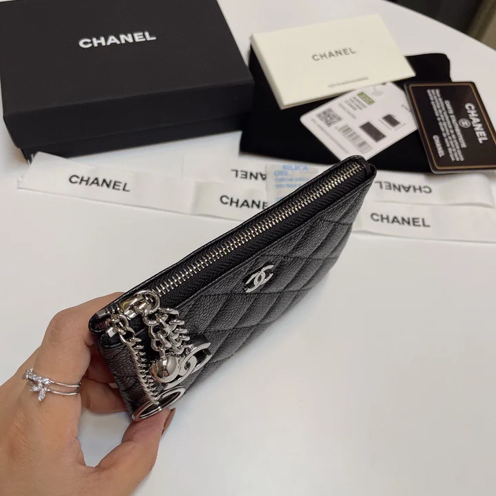 シャネル コインケース ポーチ キーリング付き キャビアスキンスモールCHANELココマーク ミニ財布 小銭入れ 高級感 ブラック おしゃれ プレゼント