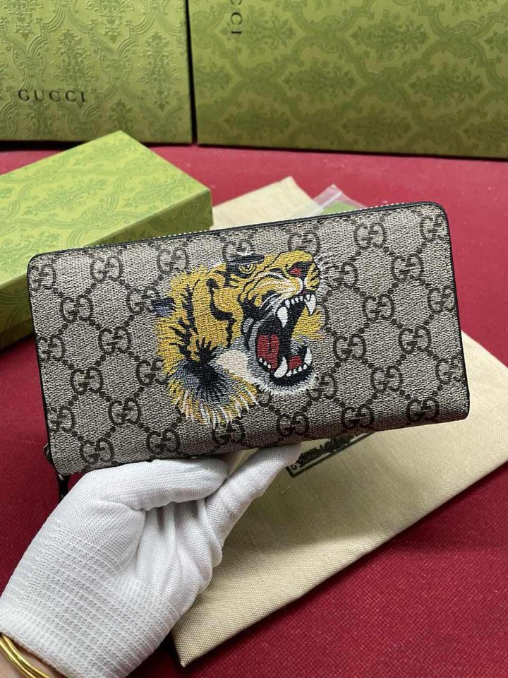 GUCCI グッチ ラウンドファスナー 長財布 GGスプリーム タイガー 虎 PVCレザー ブラック カーキベージュ 小銭入れ メンズ レディース ブランド長財布コピー 激安 日本通販店