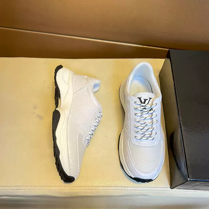 ルイヴィトン ルクセンブルグ ライン スニーカー