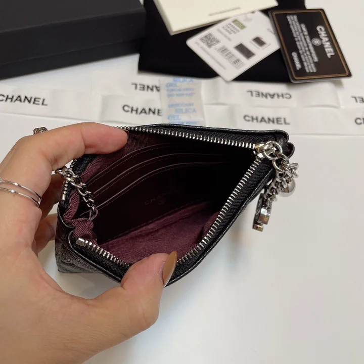 シャネル コインケース ポーチ キーリング付き キャビアスキンスモールCHANELココマーク ミニ財布 小銭入れ 高級感 ブラック おしゃれ プレゼント