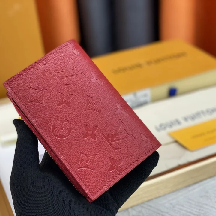 ハイブランドルイヴィトン エンボス加工 ファッション LV 財布 多機能 ミニ財布 レッド  M60235 スーパーコピー