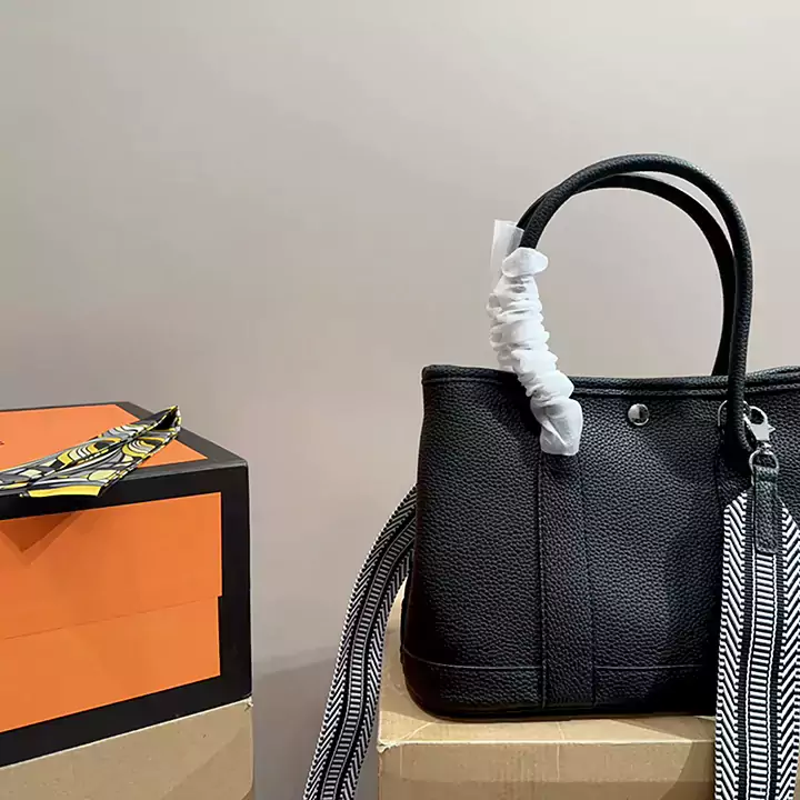 エルメス ショルダーバッグ  B刻