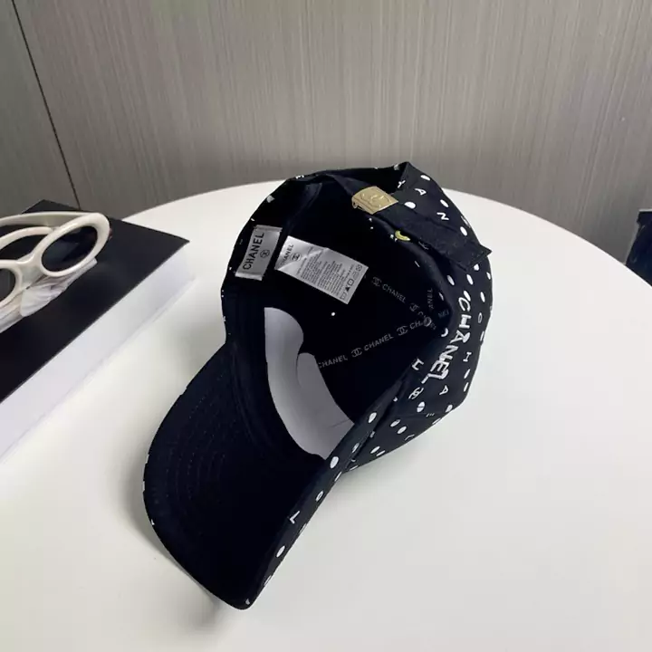 CHANELベースボールキャップ 調節可能