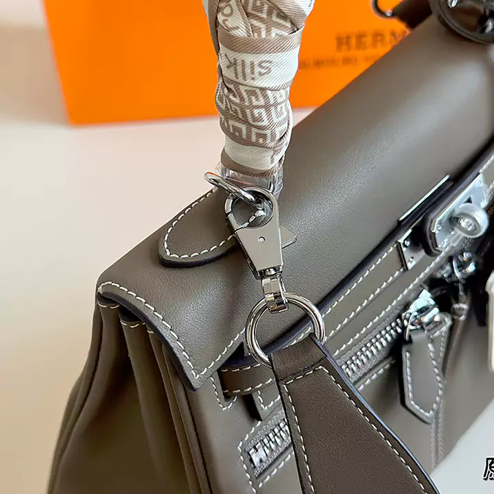 hermes 女性 ハンドバッグ